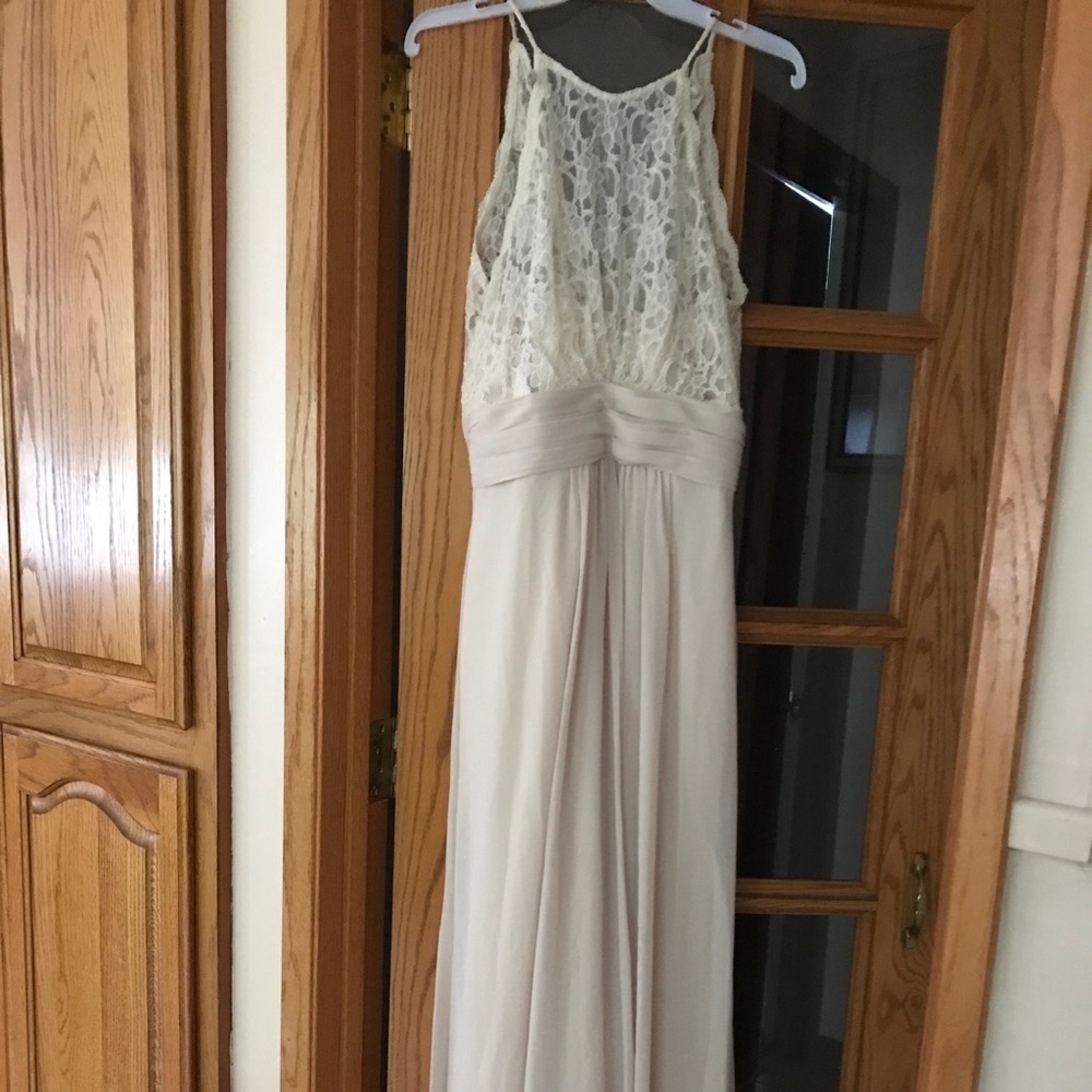 Lace dress